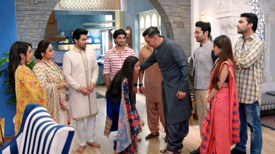 Parineeti July 15, 2025 Written Update: Rajeev Frees Pari